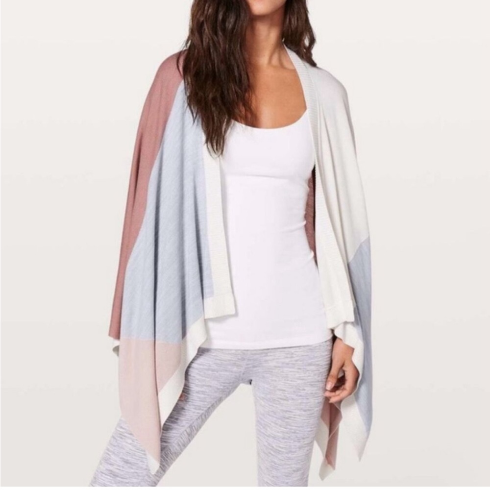 Lululemon Hatha Pink/Cream/Grey Colorblock Poncho, Wrap Scarf, Cover-Up